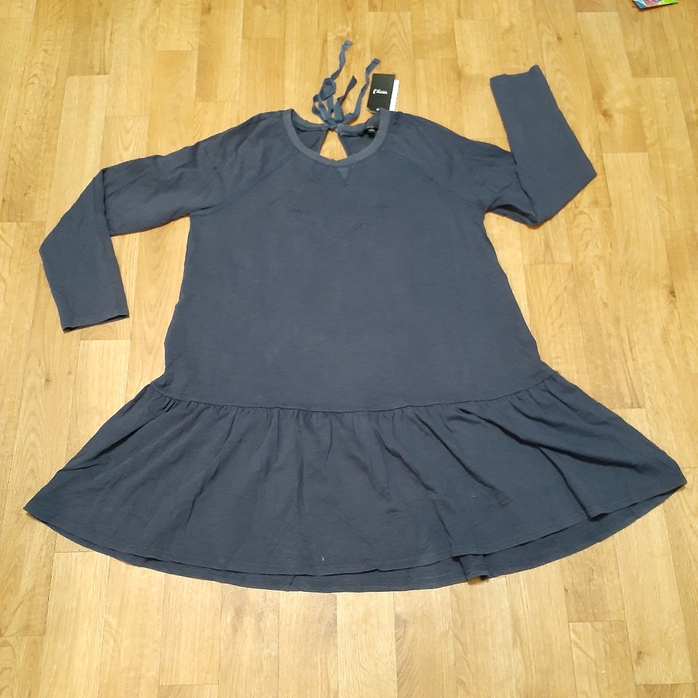 RELISTED - Picture 2 of 7